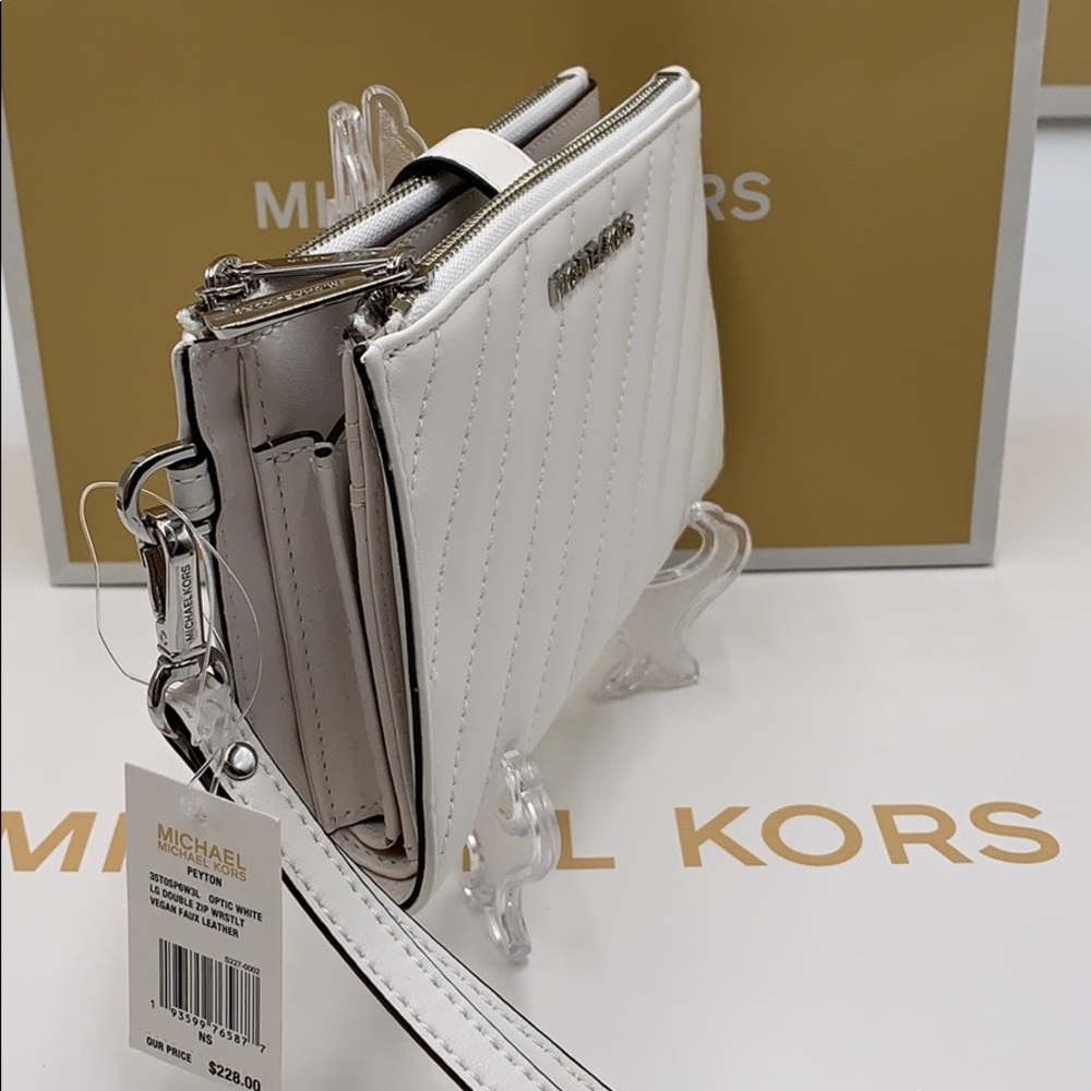 MICHAEL KORS PEYTON LG DOUBLE ZIP WRISTLET - Picture 3 of 16